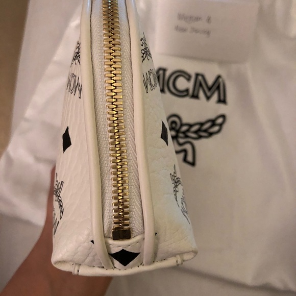 MCM Heritage Small Cosmetic Pouch - Picture 3 of 8